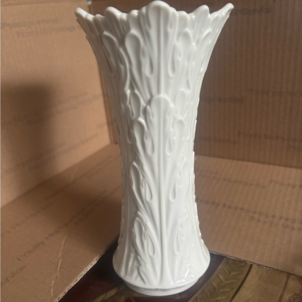 Lenox White Textured Vase